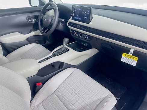 Used 2026 Honda HR-V LX image 35