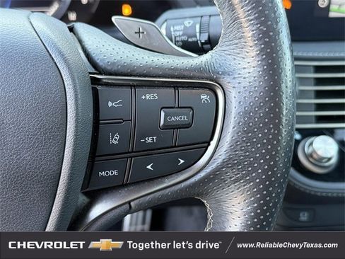 Used 2021 Lexus LS 500 F Sport w/ Dynamic Handling Package image 15