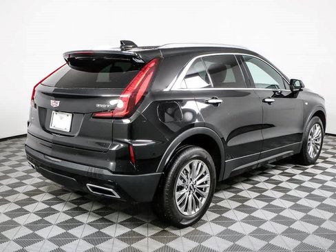 Used 2024 Cadillac XT4 Premium Luxury AWD/4WD image 3