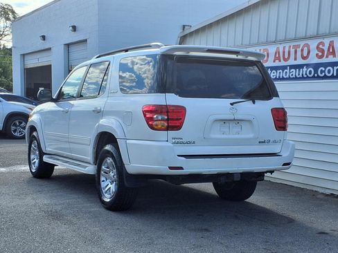 Used 2003 Toyota Sequoia Limited image 3