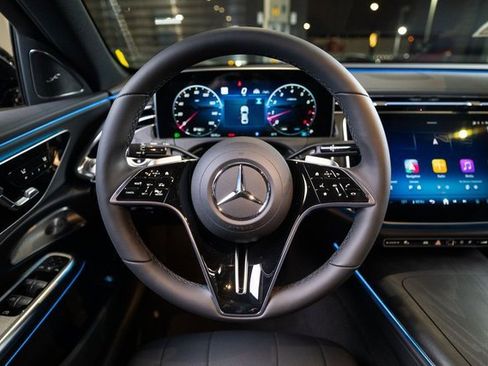 New 2026 Mercedes-Benz E 350 4MATIC Sedan image 25