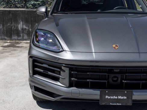 Certified 2026 Porsche Cayenne Coupe AWD/4WD image 14