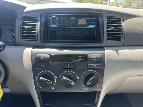 Used 2008 Toyota Corolla CE FWD image 25