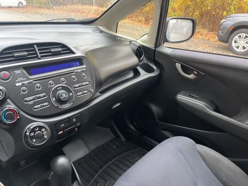 Used 2012 Honda Fit Sport image 27