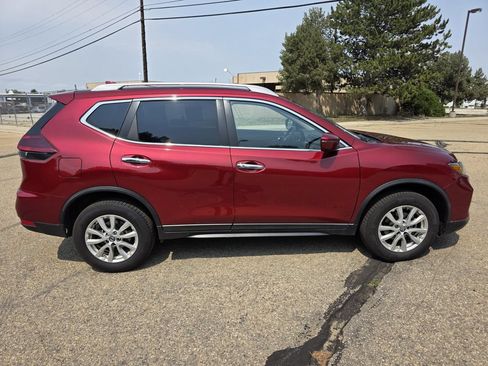 Used 2019 Nissan Rogue SV AWD/4WD image 9