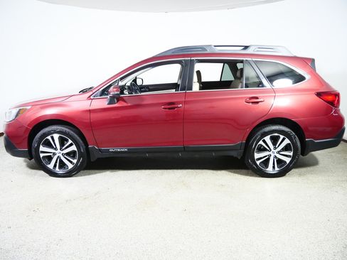 Used 2018 Subaru Outback 2.5i Limited AWD/4WD image 4