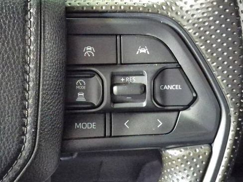 Used 2024 Toyota Tacoma SR RWD image 13