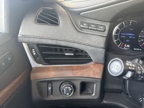 Certified 2018 Cadillac Escalade ESV Premium Luxury w/ LPO, Radiant Package image 18