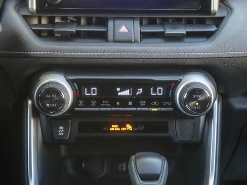 Used 2024 Toyota RAV4 LE image 10