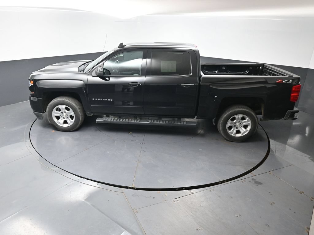 Used 2018 Chevrolet Silverado 1500 LT w/ All Star Edition AWD/4WD image 44