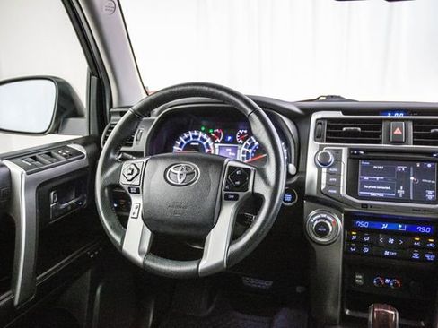 Used 2017 Toyota 4Runner Limited image 4