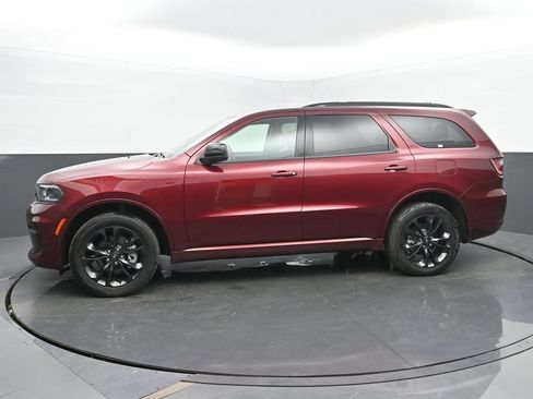 Used 2023 Dodge Durango GT w/ Blacktop Package AWD/4WD image 2