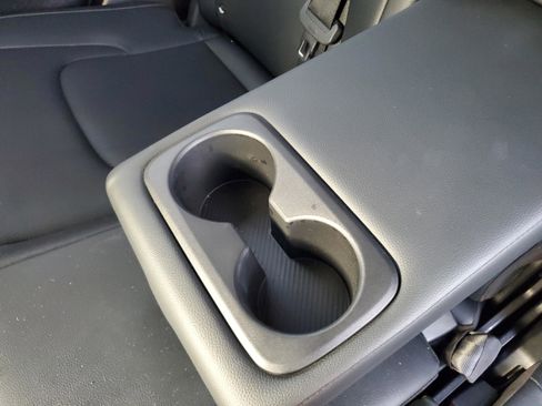 Used 2023 Kia Sportage EX image 8