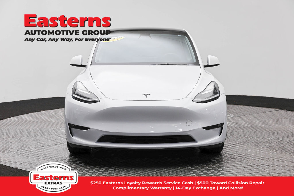 Used 2021 Tesla Model Y Long Range AWD/4WD image 3