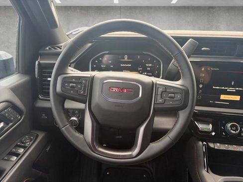 Certified 2026 GMC Sierra 2500 AT4 w/ AT4 Premium Plus Package AWD/4WD image 19