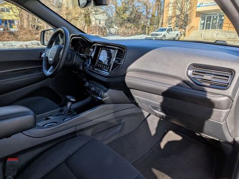 Used 2022 Dodge Durango SXT w/ Blacktop Package image 27