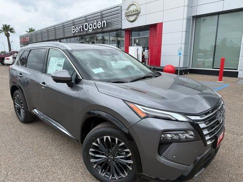 New 2026 Nissan Rogue Platinum w/ Platinum Premium Package AWD/4WD image 1