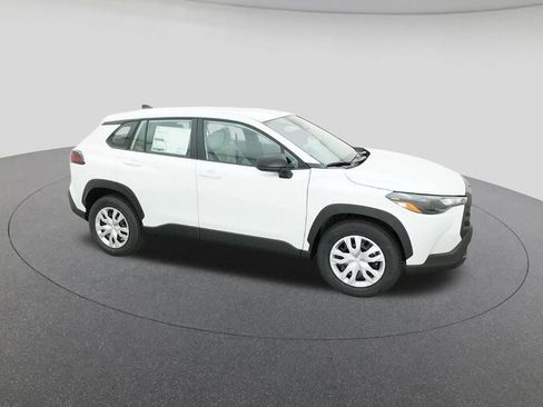 New 2026 Toyota Corolla Cross L image 12