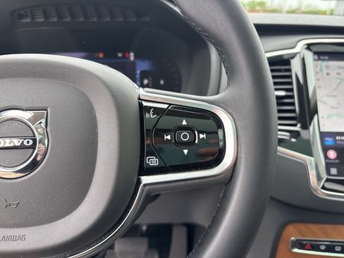 Certified 2023 Volvo XC90 B5 Plus w/ Protection Package Premier AWD/4WD image 21