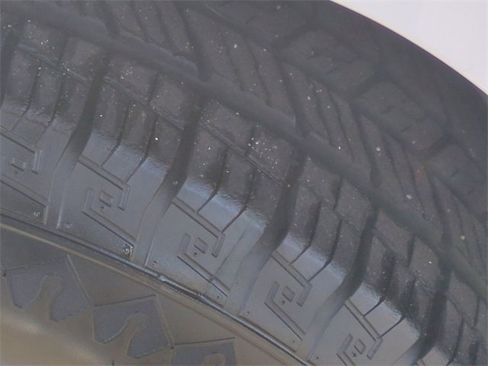 Used 2018 Toyota 4Runner SR5 image 18