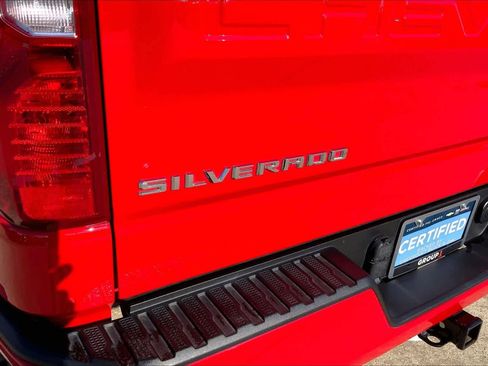 Certified 2022 Chevrolet Silverado 1500 Custom image 29