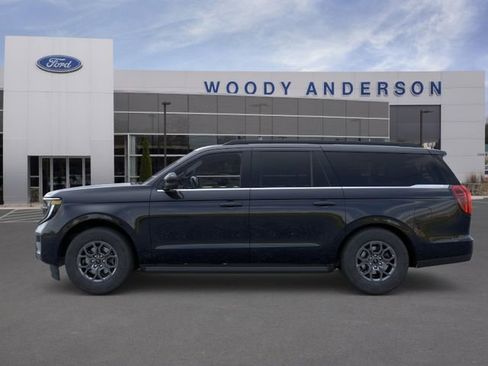 New 2026 Ford Expedition Max Active AWD/4WD image 3
