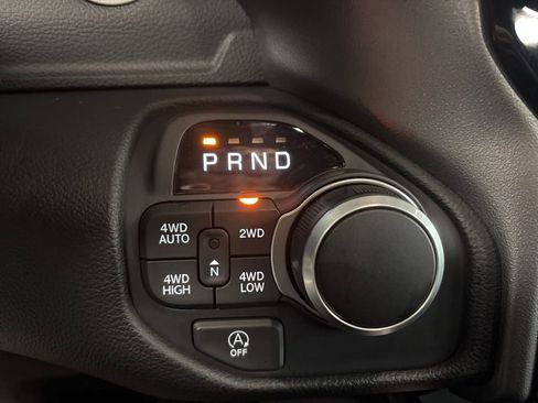 Used 2025 RAM 1500 Big Horn AWD/4WD image 23