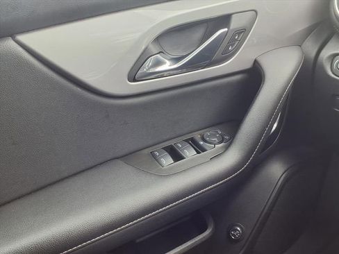 Used 2024 Chevrolet Blazer LT w/ Convenience Package image 18