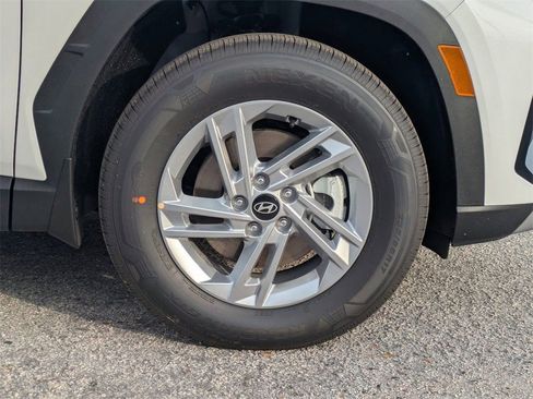 New 2026 Hyundai Tucson SE FWD image 10