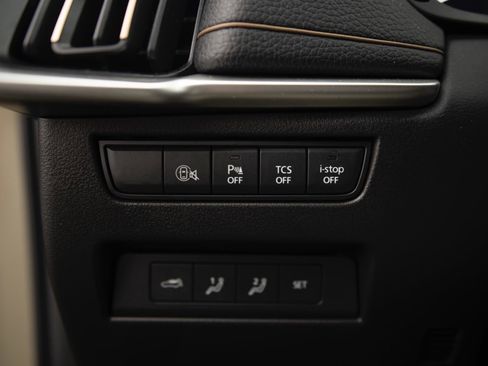 Used 2025 MAZDA CX-70 3.3 Turbo w/ Premium Package image 13