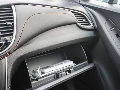 Certified 2022 Chevrolet Trax LT w/ LT Convenience Package image 49