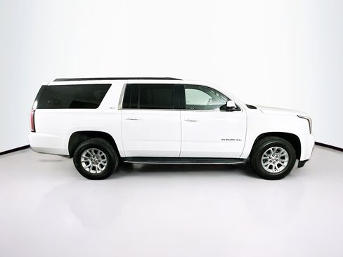 Used 2020 GMC Yukon XL SLT image 10