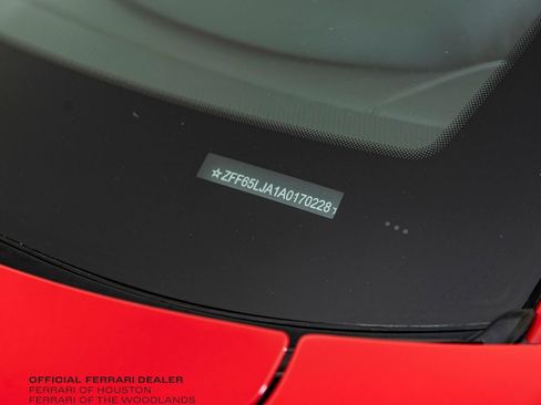 Used 2010 Ferrari California RWD image 43