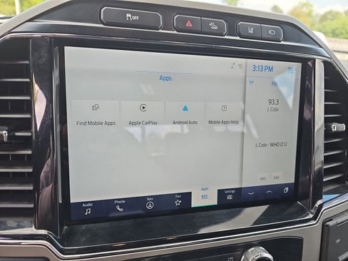 Used 2022 Ford F250 Lariat w/ Tremor Off-Road Package image 23