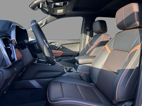 New 2026 GMC Canyon AT4 w/ Nightfall Edition AWD/4WD image 13