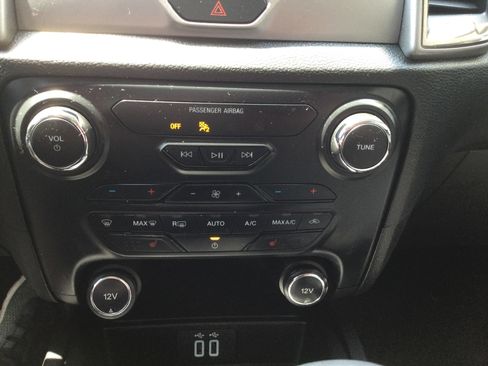 Used 2019 Ford Ranger XLT w/ Equipment Group 302A Luxury image 12