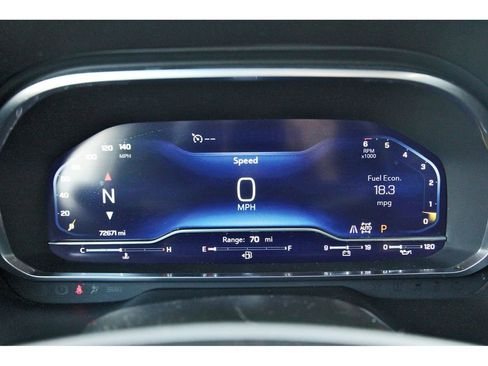 Used 2024 Chevrolet Suburban LT image 10