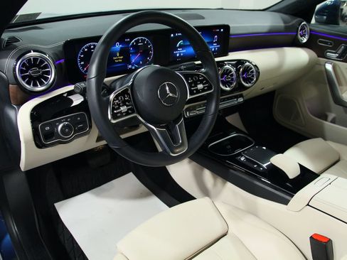Certified 2023 Mercedes-Benz CLA 250 4MATIC image 19