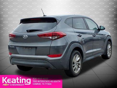 Used 2017 Hyundai Tucson SE FWD image 6