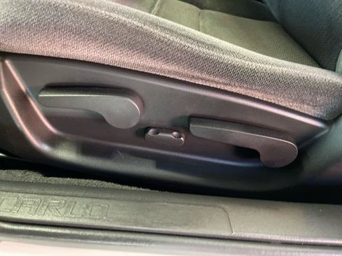 Used 2006 Chevrolet Monte Carlo SS w/ Convenience Package image 25