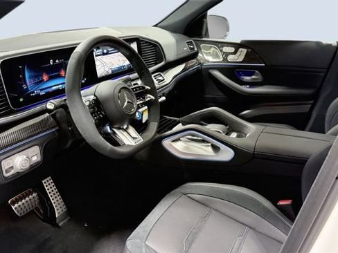 New 2026 Mercedes-Benz GLE 53 AMG 4MATIC Coupe image 5