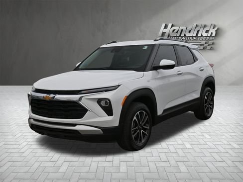 Used 2026 Chevrolet TrailBlazer LT w/ Convenience Package image 9