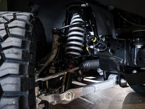 Used 2025 Ford F150 Raptor w/ Equipment Group 803A Raptor R image 32