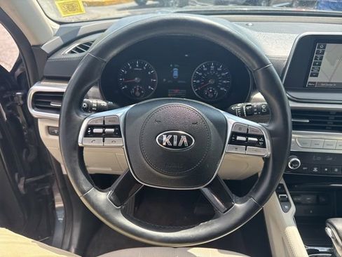 Certified 2020 Kia Telluride EX image 12
