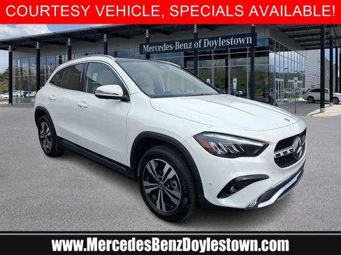 New 2026 Mercedes-Benz GLA 250 4MATIC image 1