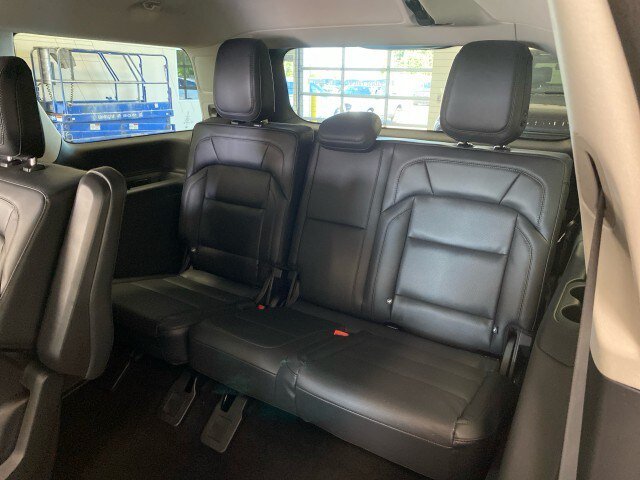 New 2027 Lincoln Navigator Reserve AWD/4WD image 13