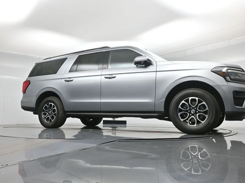 Certified 2024 Ford Expedition Max XLT image 47