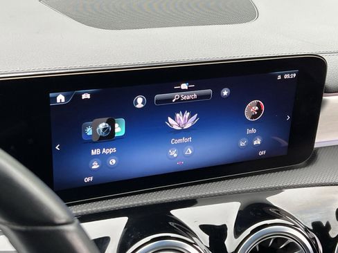 Certified 2025 Mercedes-Benz CLA 250 image 18