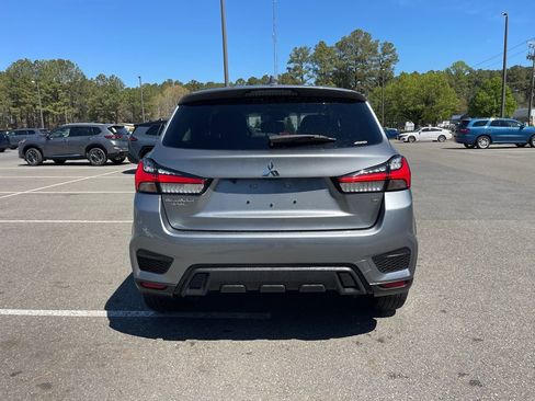 Used 2025 Mitsubishi Outlander Sport SE AWD/4WD image 6