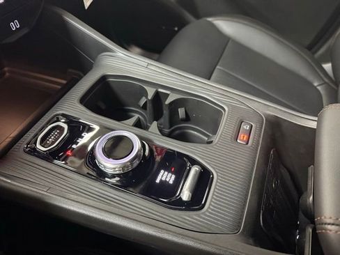 New 2026 Jeep Cherokee Limited image 18